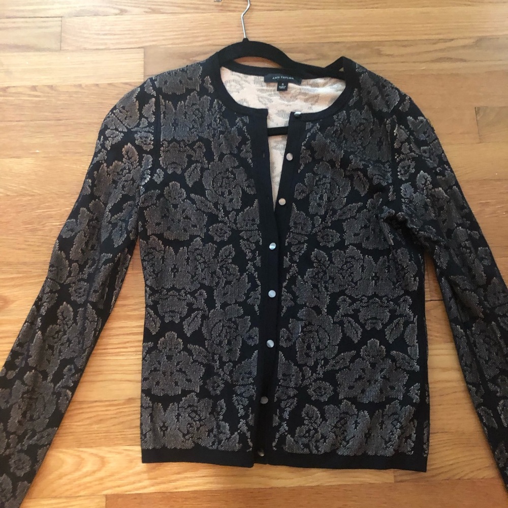 Ann Taylor cardigan/top